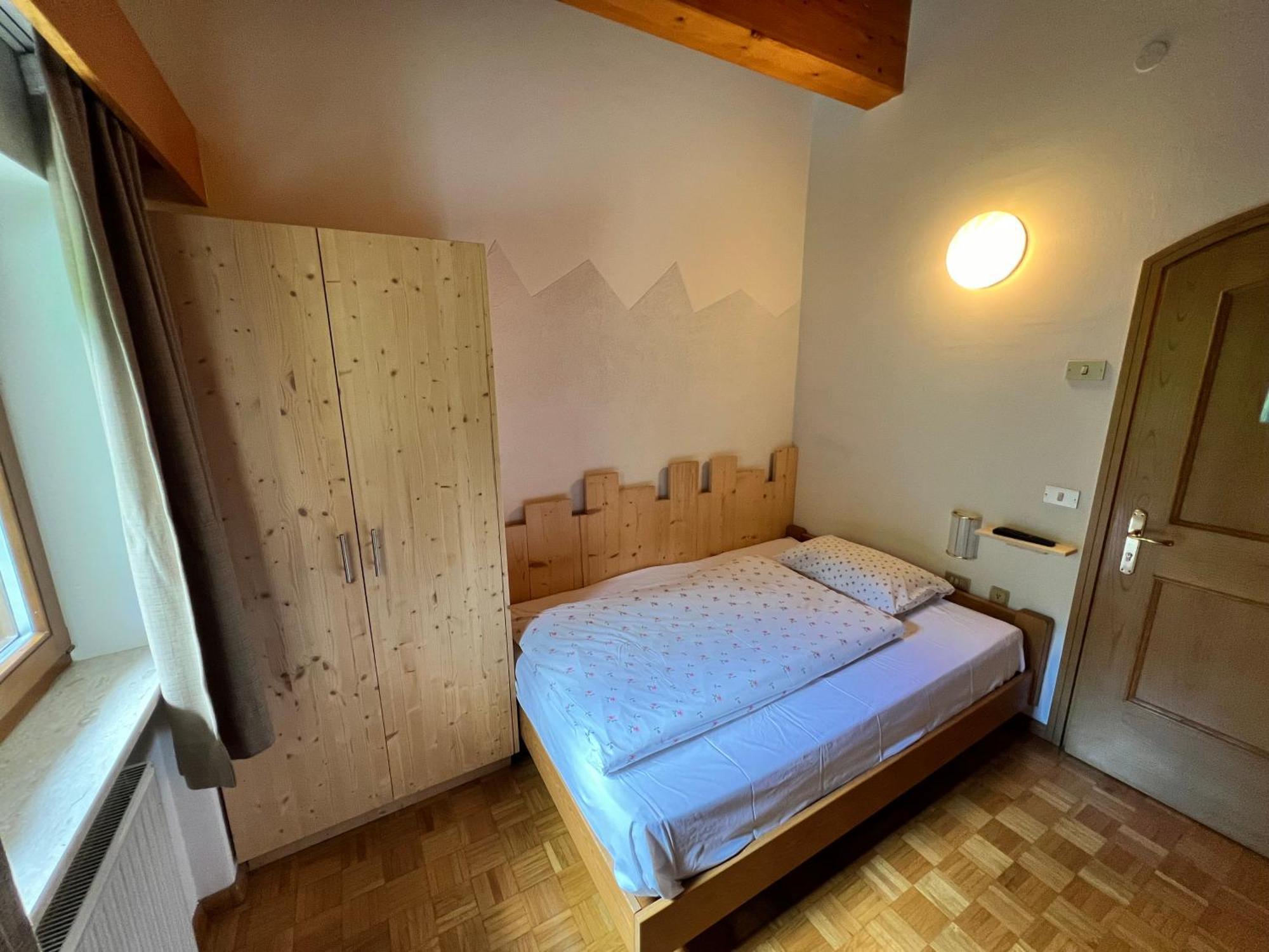 Garni Eden Bed And Breakfast Сорага Екстер'єр фото